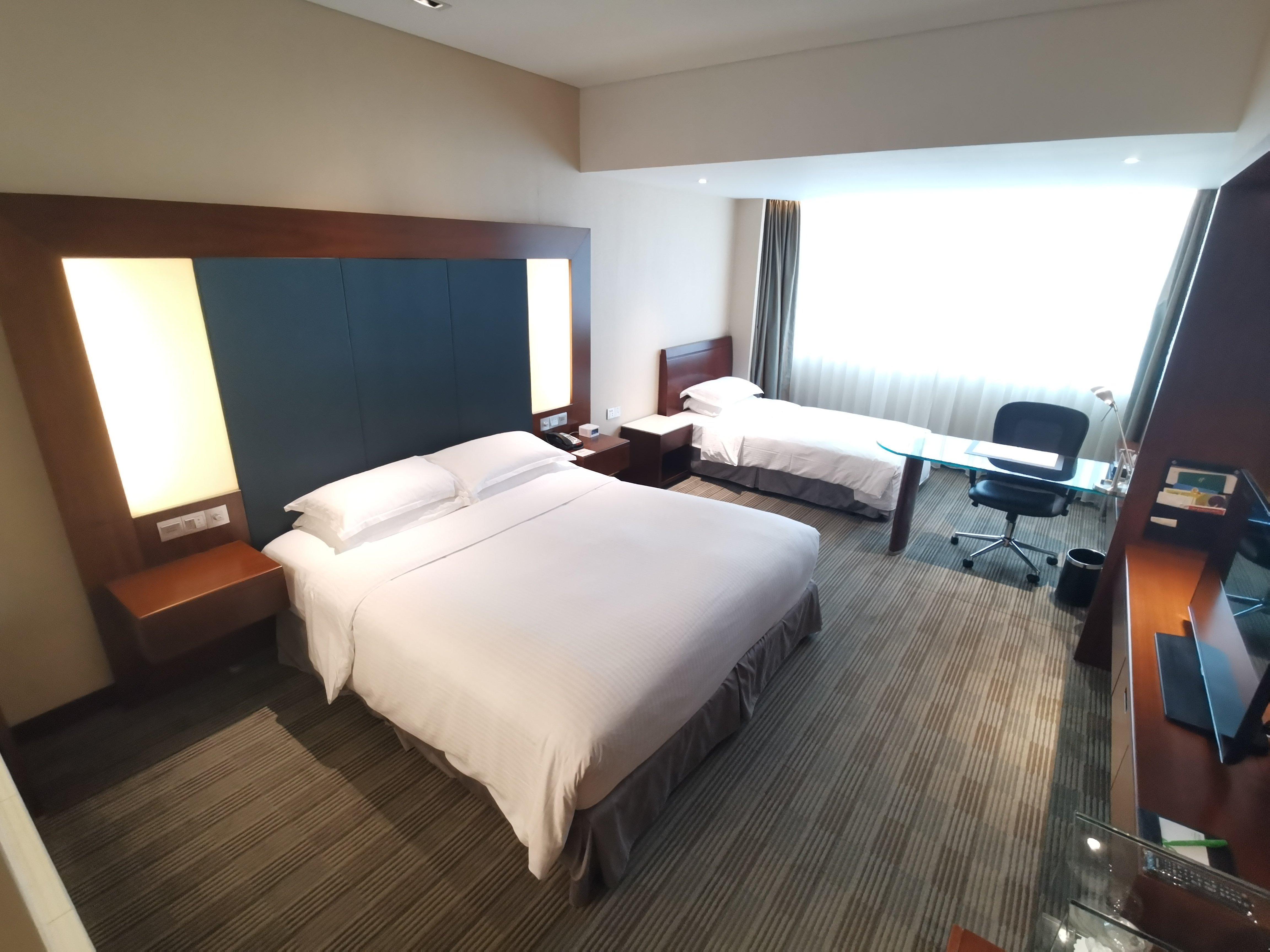 Holiday Inn Shanghai Pudong, An Ihg Hotel Buitenkant foto